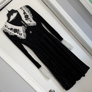Jawbreaker Black Velvet Dress with White Rose Lace Collar